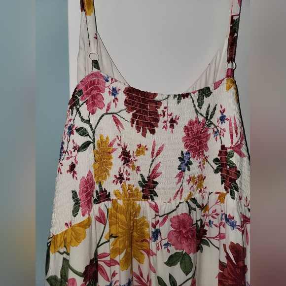 NEW NWOT Old Navy Cami Lined Flowered Sundress Smocked back Sz XXL Size 20 - Picture 6 of 9